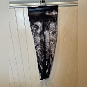 Niyama Sol Ladies Women’s Girls Size Extra Small Black White Yoga Pants Leggings